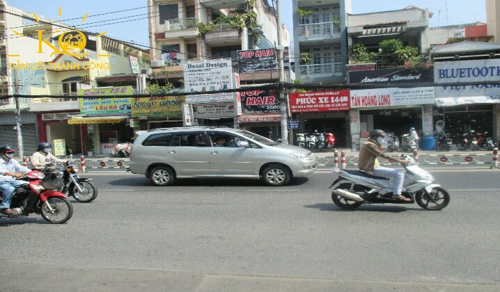  mặt tiền đường 